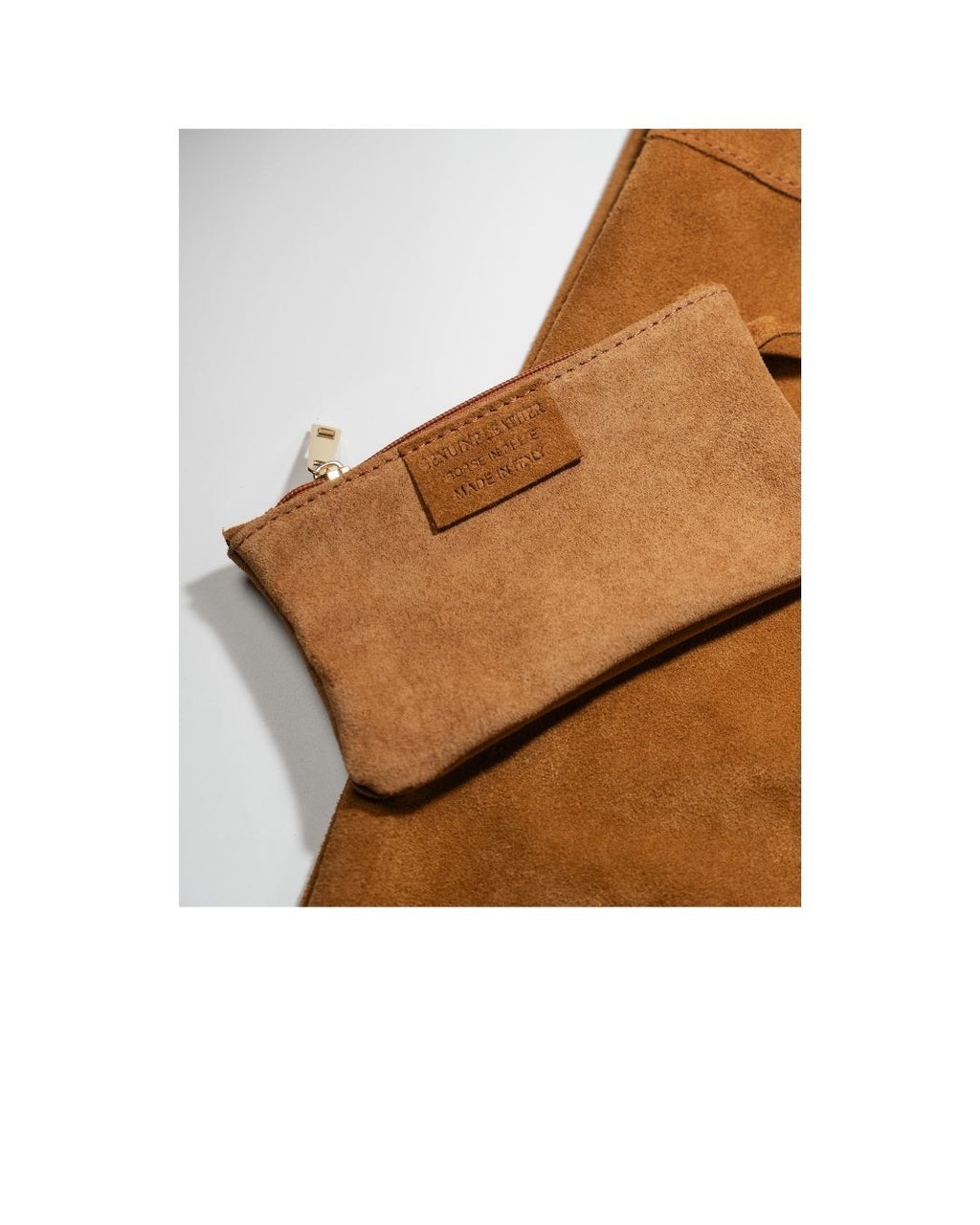 Borsa - Slim V bag suede - RVRS